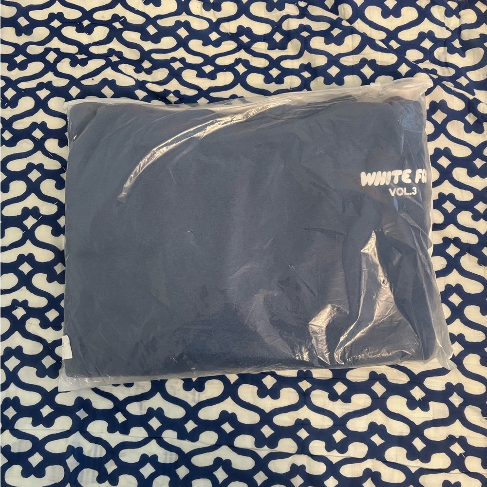 BRAND NEW WHITE FOX HOODIE!!!
never worn (still in package)